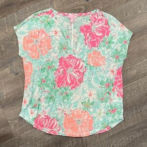 Lilly Pulitzer Vibrant Floral Short Sleeve Top